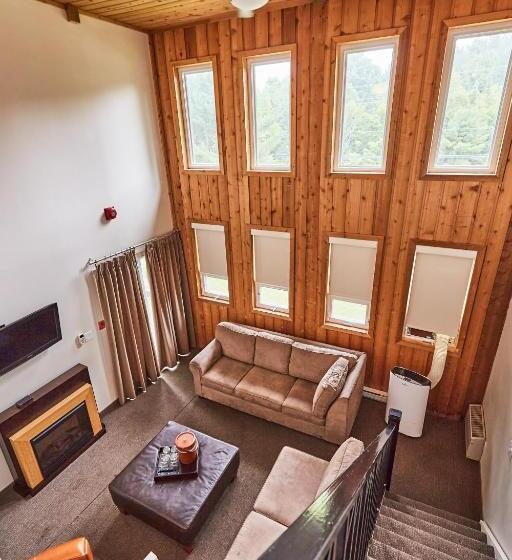 渡假胜地  3 Pines Lodge Muskoka