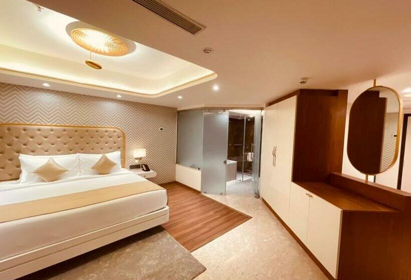 Отель Dimora Kozhikode