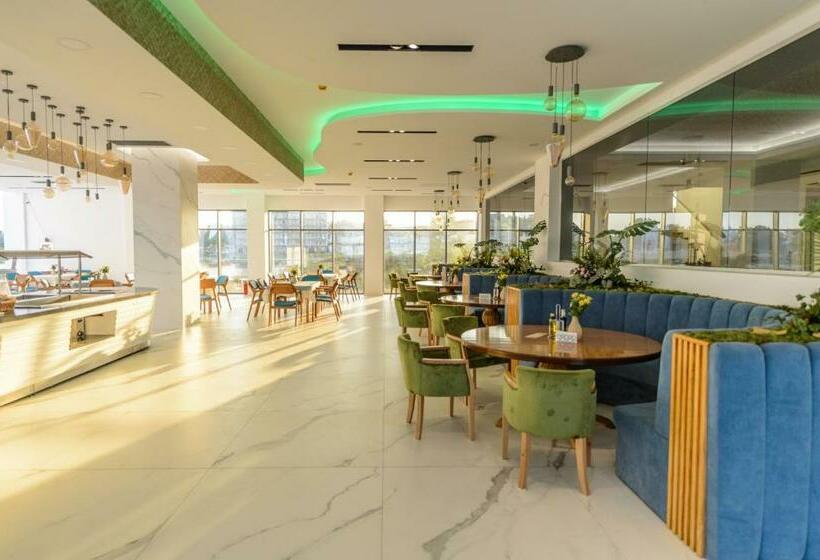 هتل Mirage Beach Spa