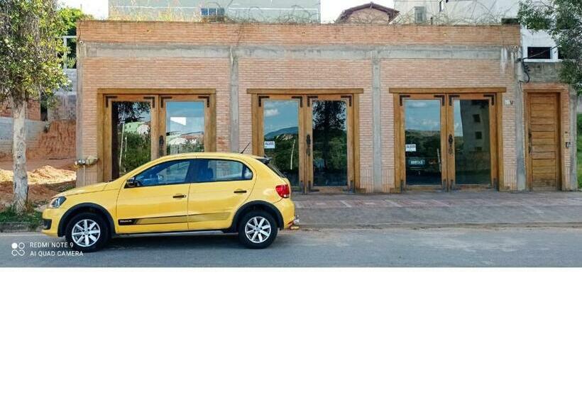 פנסיון Casa De Madeira