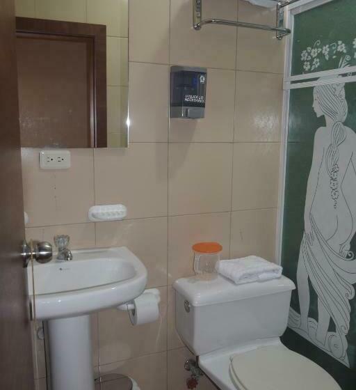 هاستل Olan´s Hotel Group