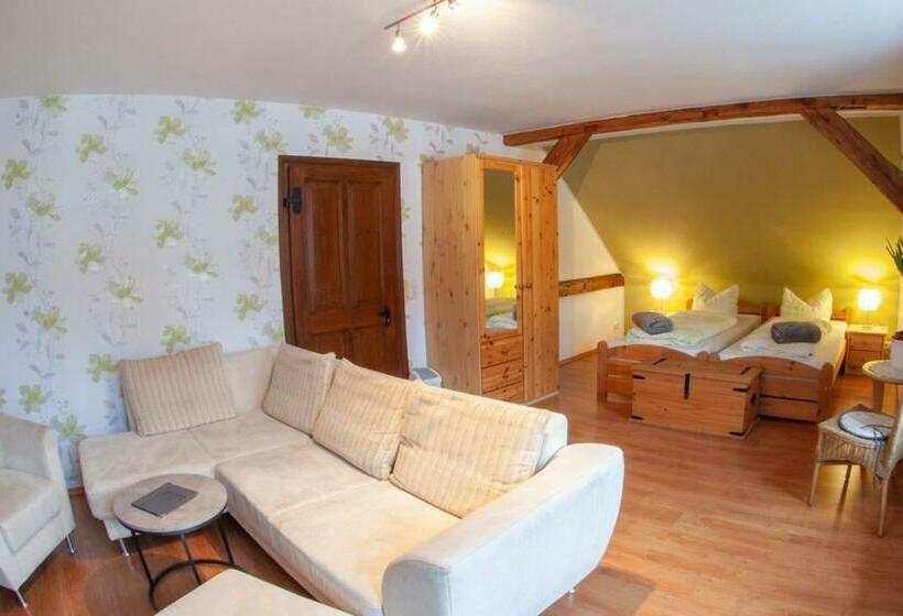 Alte Schule Café Und Pension