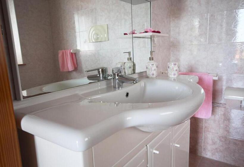 هتل Agriturismo Skerlj