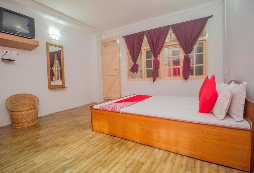 هتل O Nourpem Residency