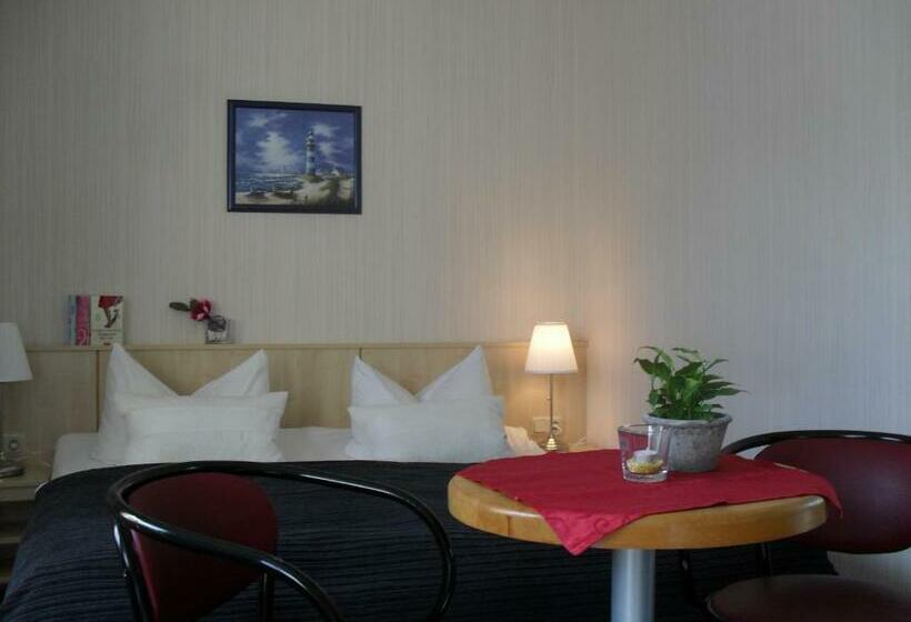 فندق Pension Zur Mole