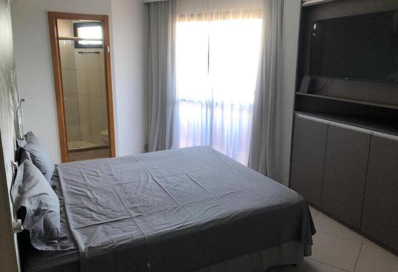 هتل Studio Particular Em