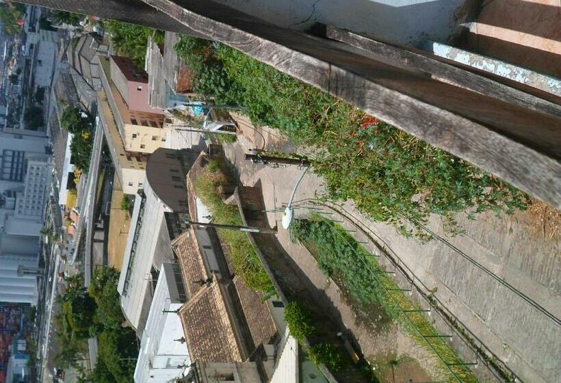 پانسیون Estudio