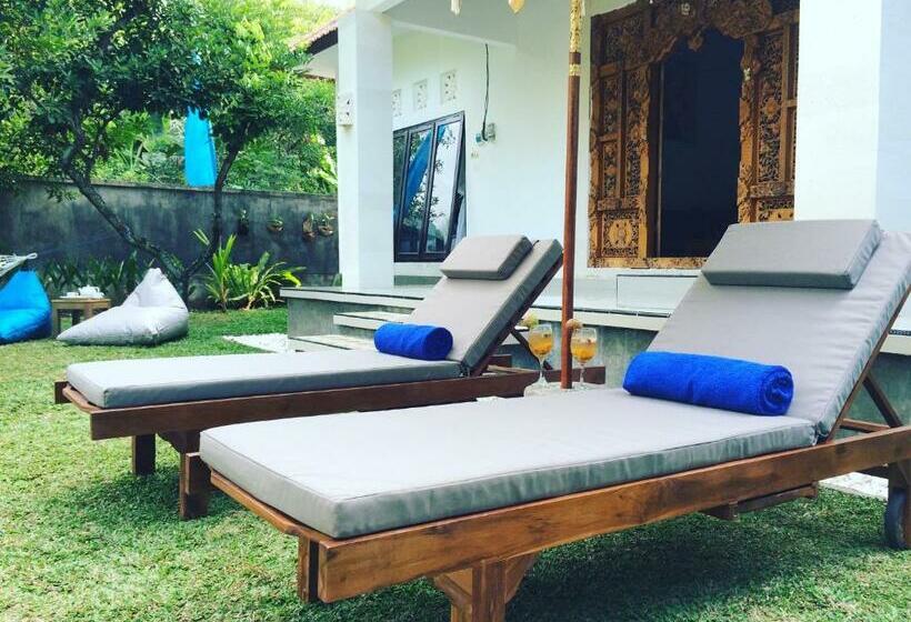 펜션 Gede House Tejakula