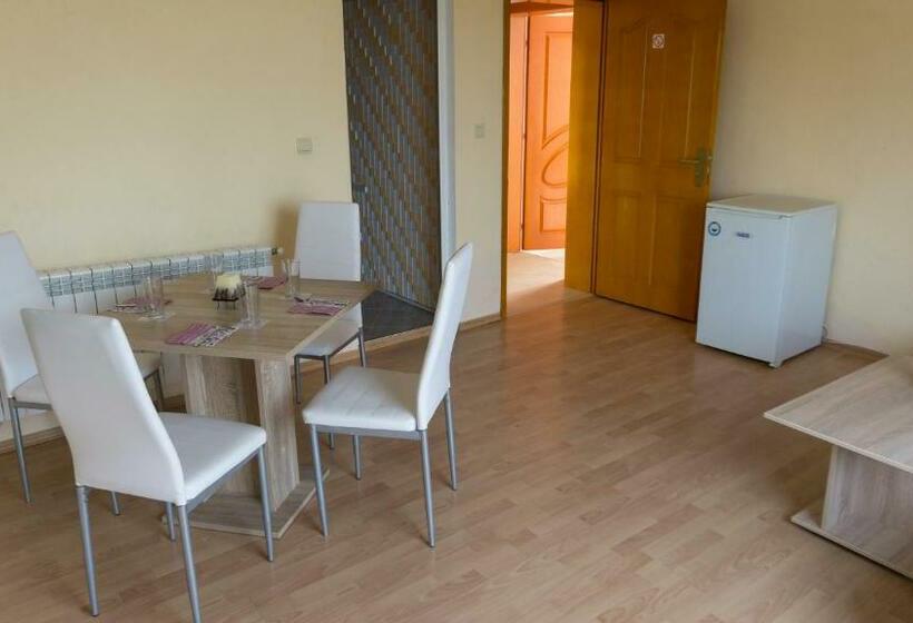 پانسیون Guest House Gardeli