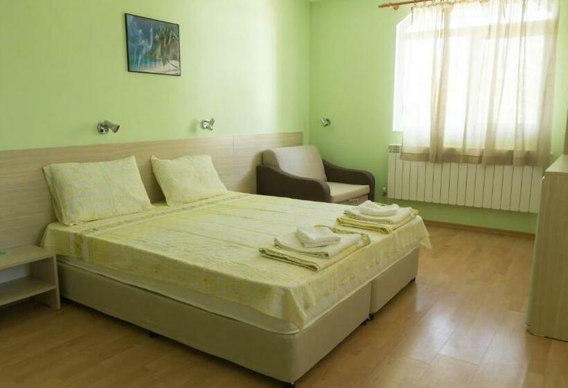 پانسیون Guest House Gardeli