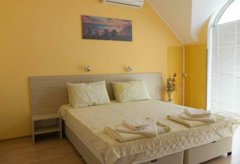پانسیون Guest House Gardeli
