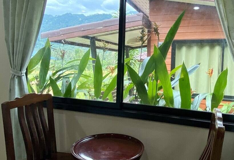 پانسیون Guesthouse 88 Phang Nga