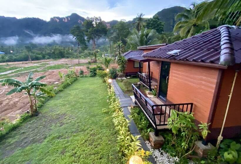پانسیون Guesthouse 88 Phang Nga
