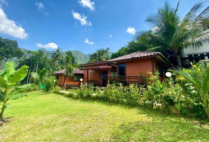 پانسیون Guesthouse 88 Phang Nga