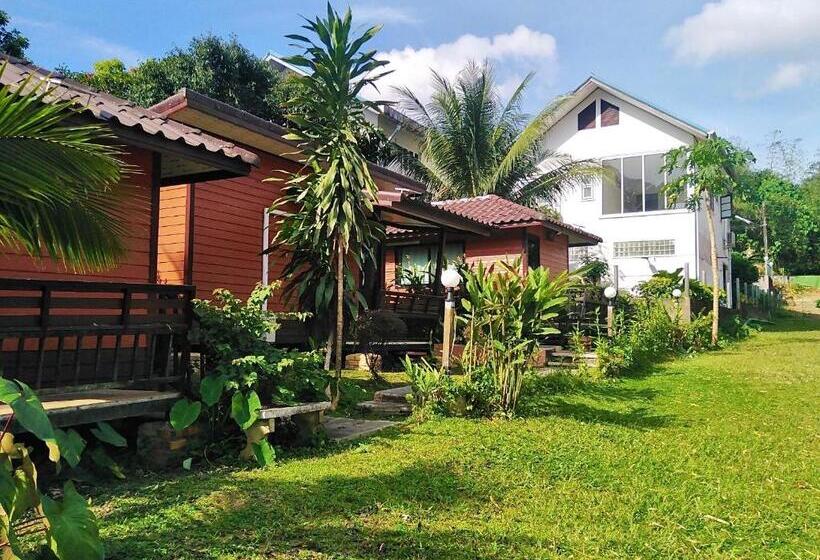 پانسیون Guesthouse 88 Phang Nga