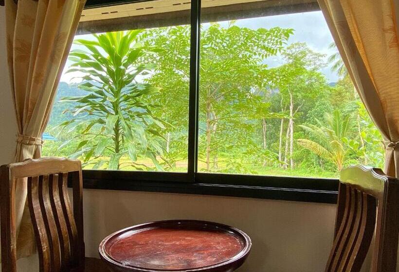 پانسیون Guesthouse 88 Phang Nga