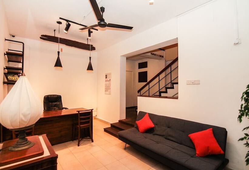 هتل Aca B&b