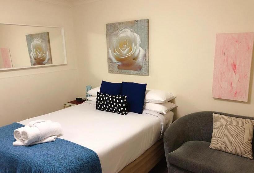 Hotel Canberra Short Term & Holiday Accommodation