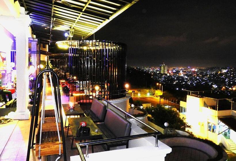 Fotos del hotel Crown Vista:  28