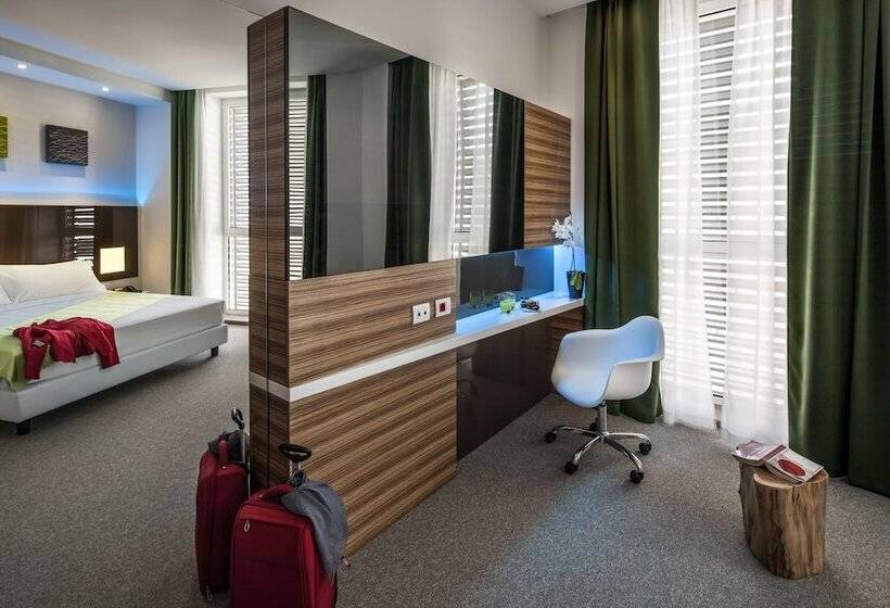 Fotos del hotel Degli Arcimboldi:  5