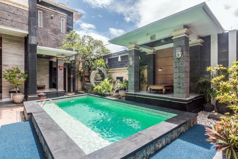 هتل Denays Guest House Jimbaran