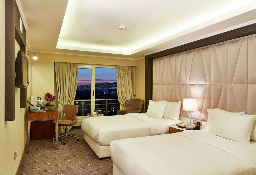 Doubletree By Hilton Hotel Izmir   Alsancak