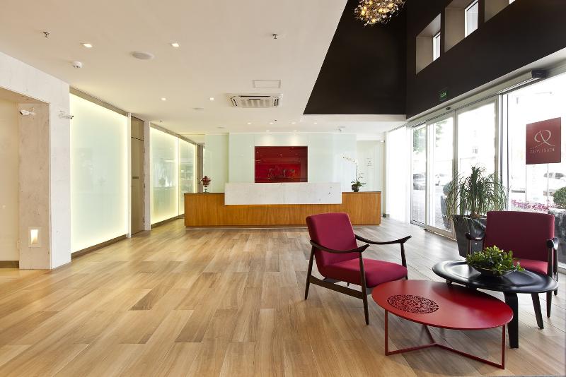 هتل Esuites Savassi Toscanini
