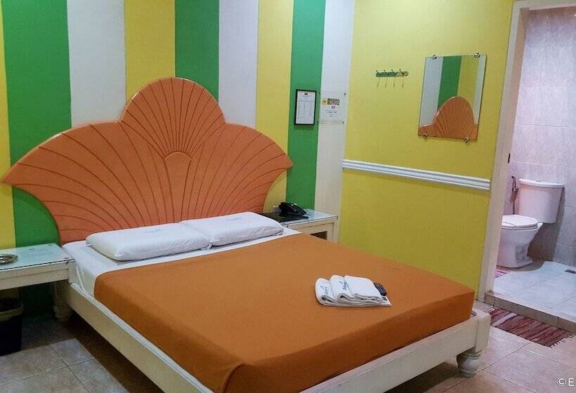 فندق Hollywood Drivein