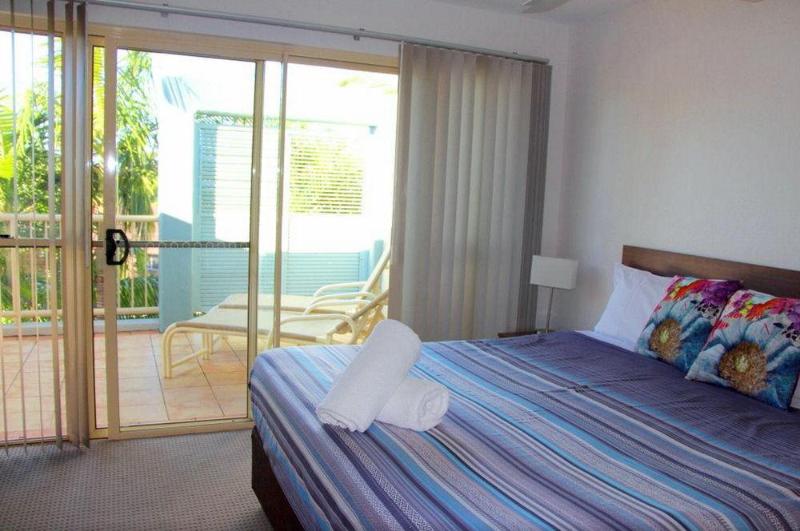 هتل Lennox Beach Resort