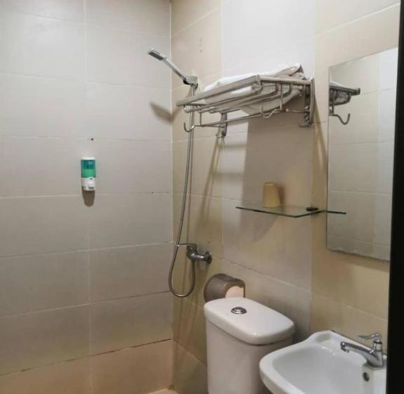 هتل Mega Inn