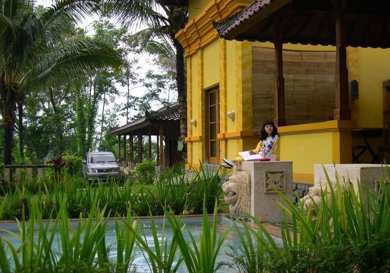 Fotos del hotel Raffles Holiday:  8