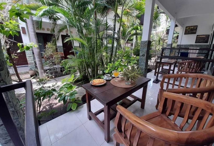 Hotel Ricel Homestay