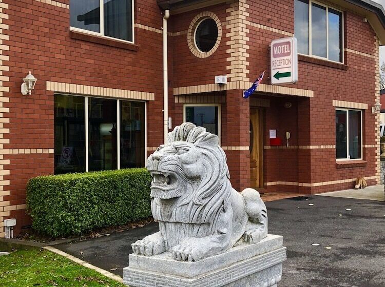 هتل Sheffield Motor Inn