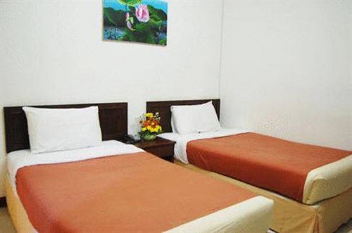 Hotel Sinthana Resort