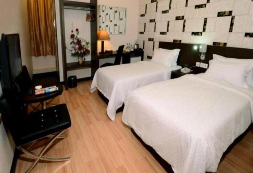 Fotos del hotel Tebrau Ct:  9