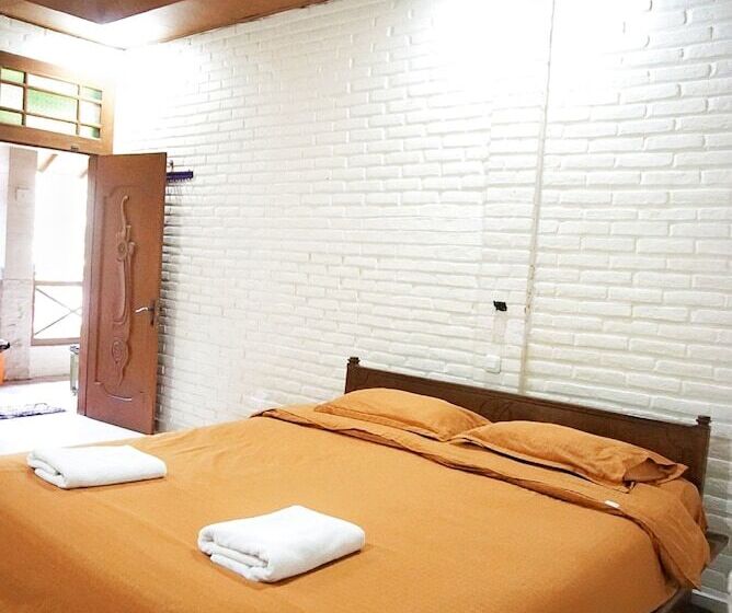 Hotel Wisma Ary S  Yogyakarta