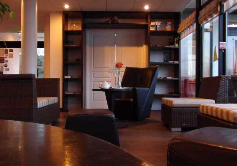 Le Plaisance Hotel
