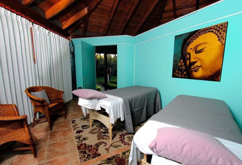 Villa Acacia