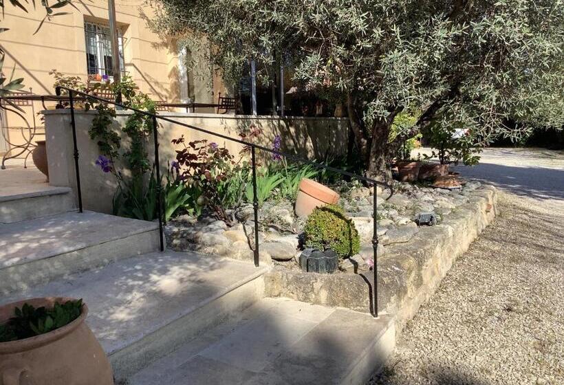 مبيت وإفطار Jardin D Antan