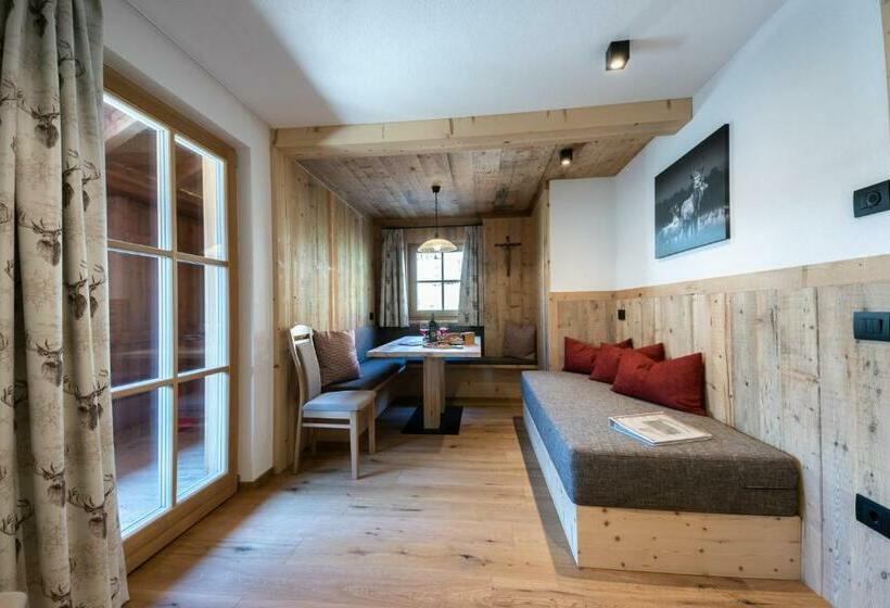 Отель Agriturismo Lüch De Vanc