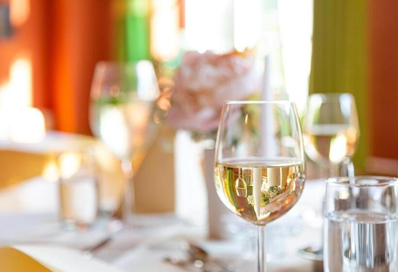 ホテル Gasthof Zur Post