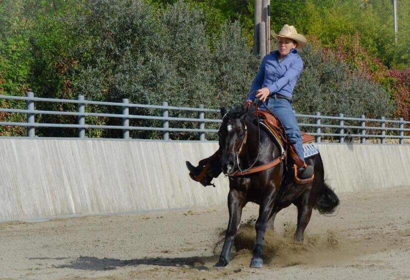 호텔 Pietra Cavalla   Ranch & Resort