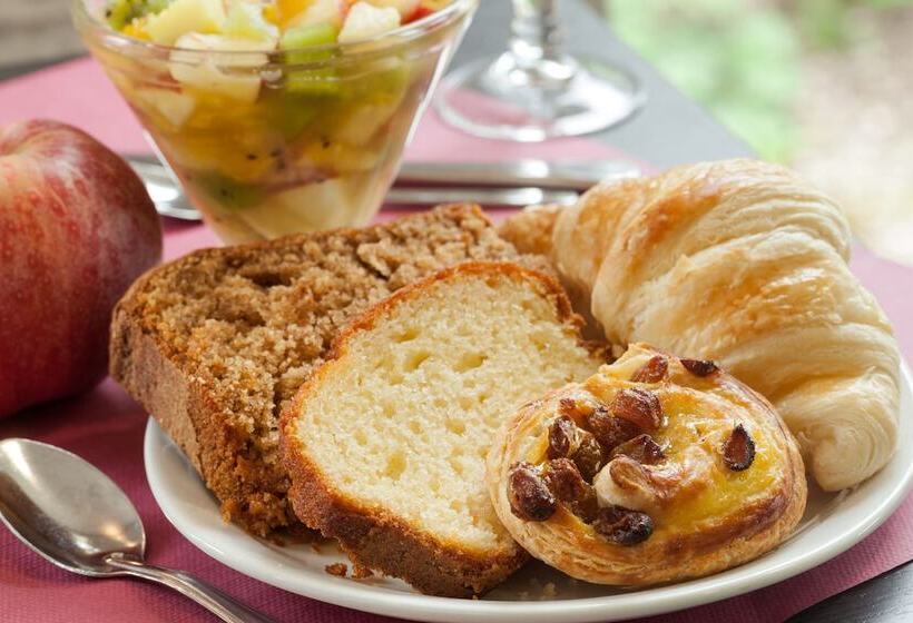 酒店 Charme Hôtel Et Spa, Montbéliard Sud