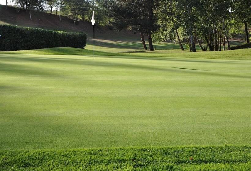 酒店 Chateau Les Merles Et Ses Villas