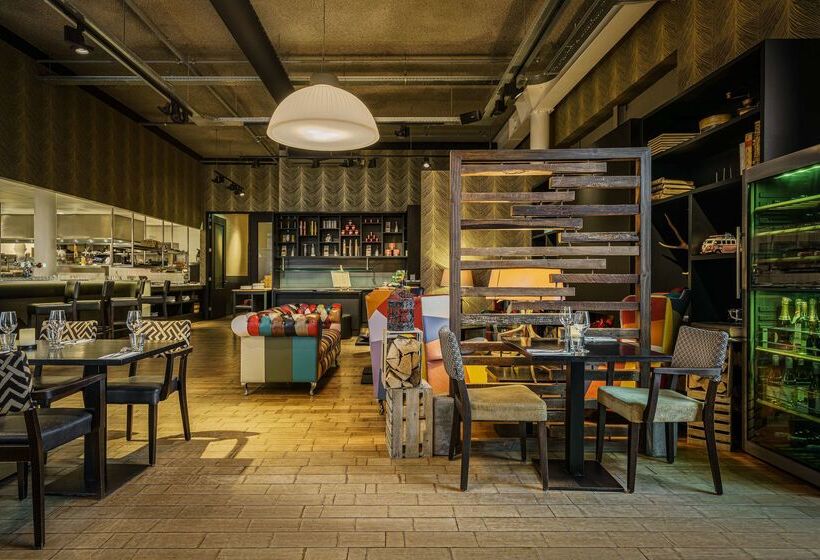 Doubletree By Hilton Hotel Amsterdam   Ndsm Wharf
