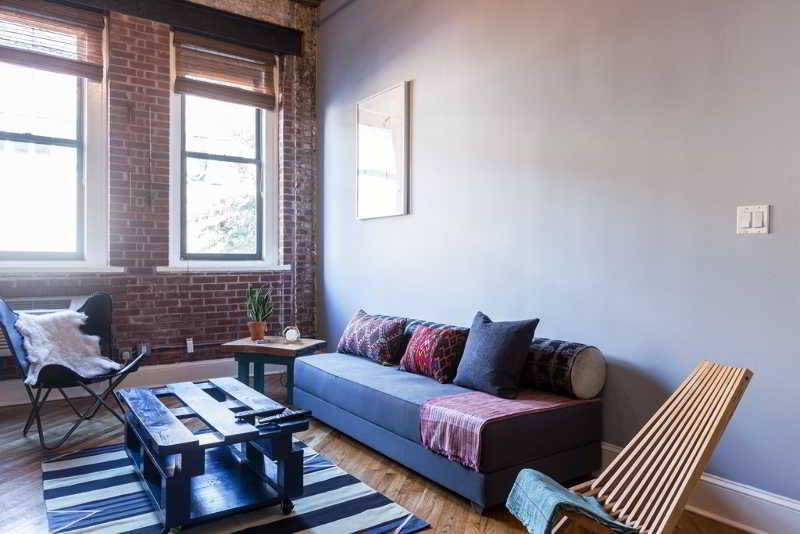 Отель Habitat 101 Brooklyn