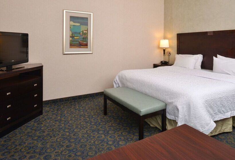 فندق Hampton Inn Milford