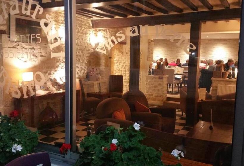 هتل Hôtel Restaurant Le Mulberry Arromanches