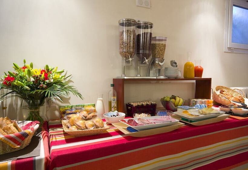 هتل Le Relais Saint Jacques