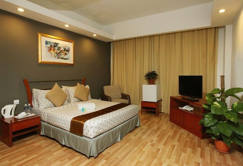 Fotos del hotel Mayres  Kota Tinggi:  13